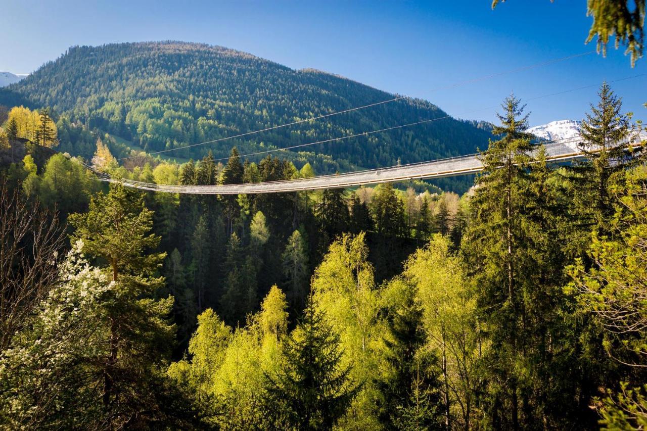 Stachelbeere Ug Apartment Fiesch Bagian luar foto